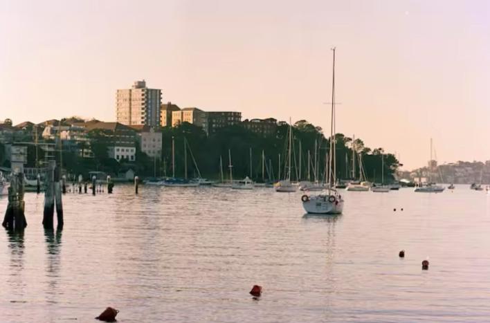 The Attic - Luxury Harbourside * Sydney